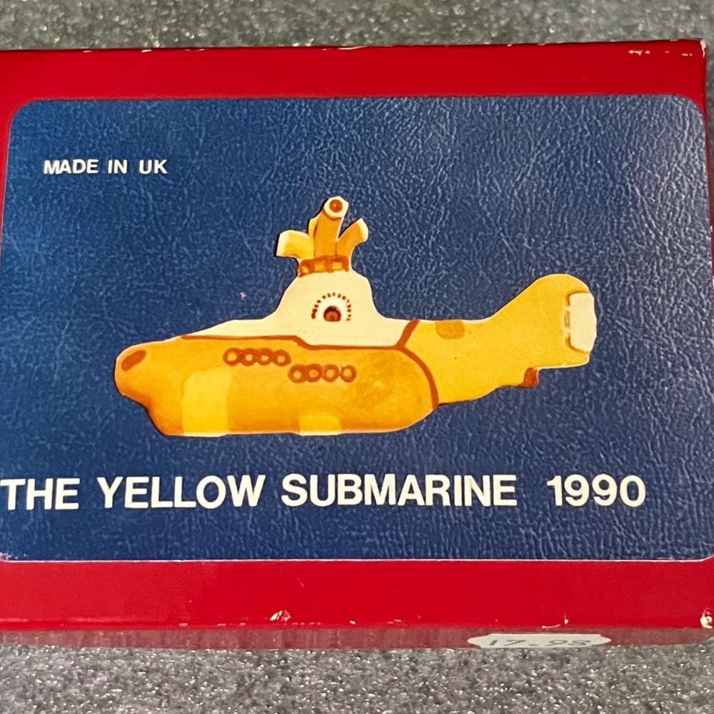 THE BEATLES 1990 YELLOW SUBMARINE UK IMPORT FIGURINE METAL 3” LONG NEW IN BOX